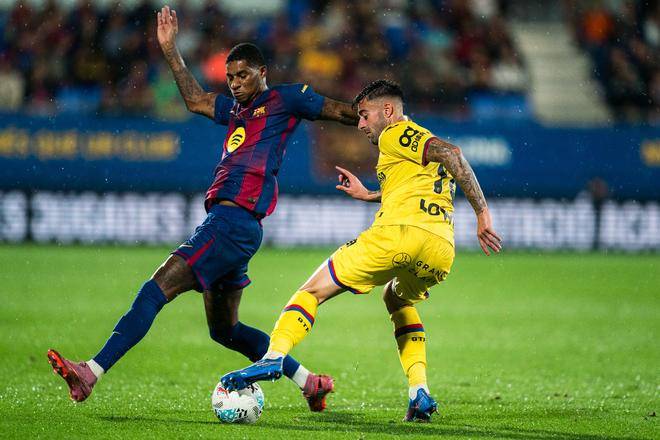 巴萨轻取荷兰，格纳布里关键制胜